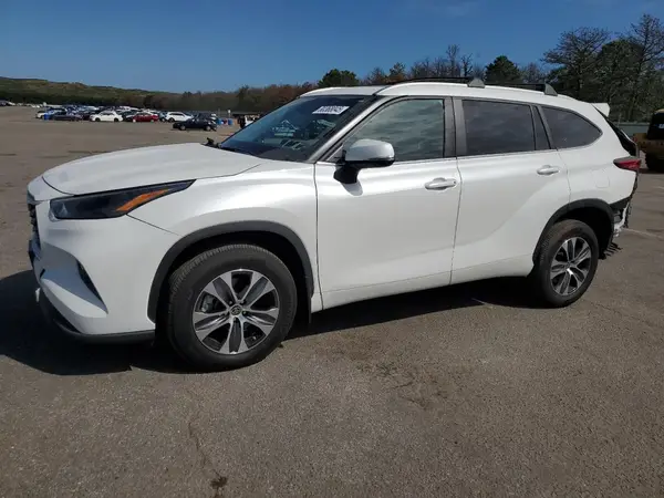 5TDKDRBH3PS507972 2023 TOYOTA HIGHLANDER - Image 1
