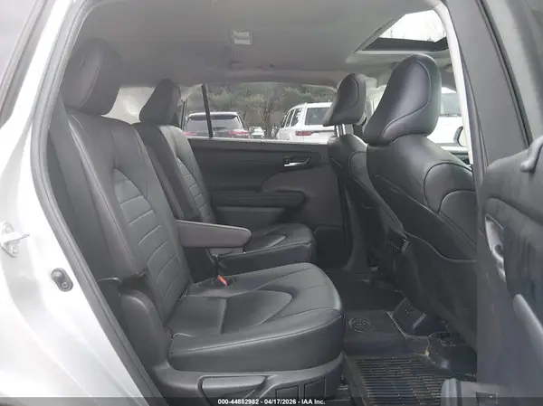 5TDKDRBH3RS532471 2024 TOYOTA HIGHLANDER - Image 8
