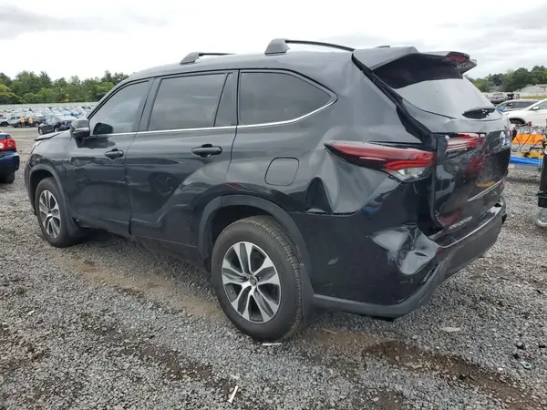 5TDKDRBH3RS534673 2024 TOYOTA HIGHLANDER - Image 2