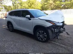 5TDKDRBH3RS536682 2024 TOYOTA HIGHLANDER