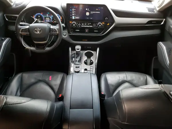 5TDKDRBH3RS541297 2024 TOYOTA HIGHLANDER - Image 8