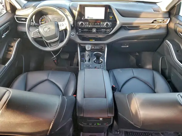 5TDKDRBH3RS546483 2024 TOYOTA HIGHLANDER - Image 8