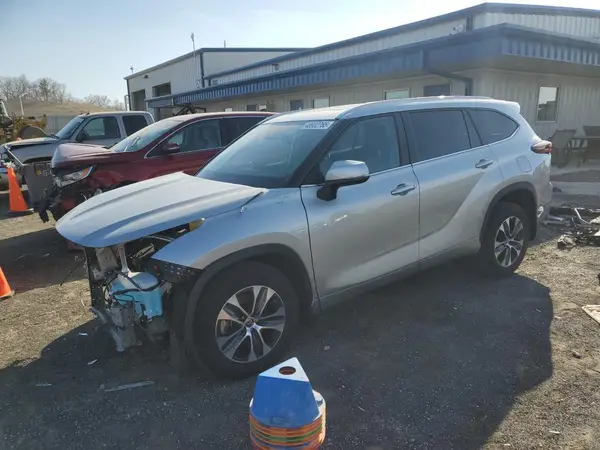 5TDKDRBH3RS565678 2024 TOYOTA HIGHLANDER - Image 1