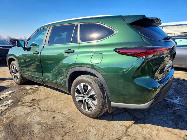 5TDKDRBH3SS582664 2025 TOYOTA HIGHLANDER - Image 2