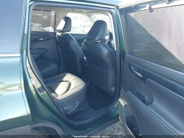 5TDKDRBH3SS582986 2025 TOYOTA HIGHLANDER - Image 8