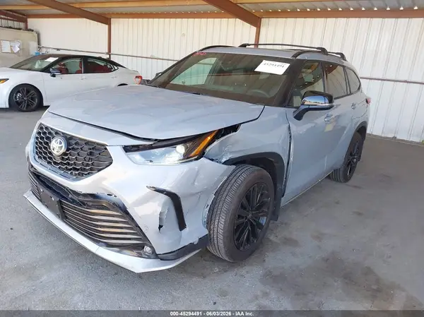 5TDKDRBH3SS590778 2025 TOYOTA HIGHLANDER - Image 2