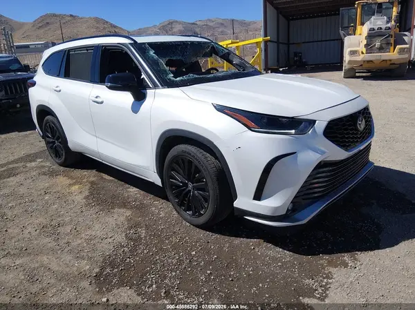 5TDKDRBH4PS000935 2023 TOYOTA HIGHLANDER - Image 1