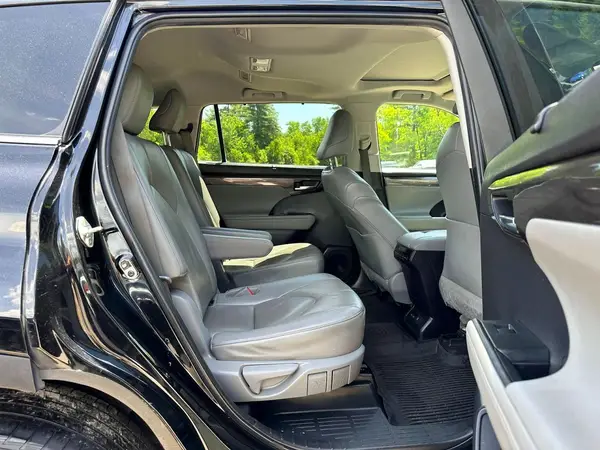 5TDKDRBH4PS001390 2023 TOYOTA HIGHLANDER - Image 8