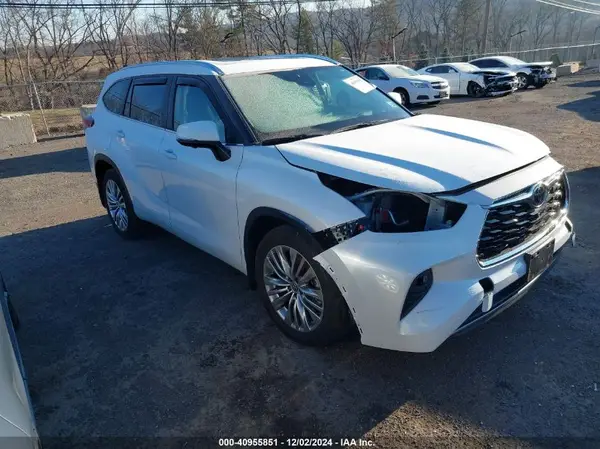 5TDKDRBH4PS026905 2023 TOYOTA HIGHLANDER - Image 1