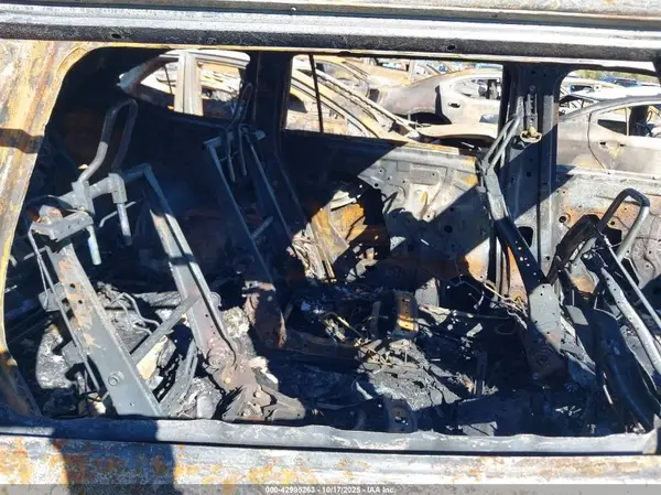 5TDKDRBH4PS037371 2023 TOYOTA HIGHLANDER - Image 8