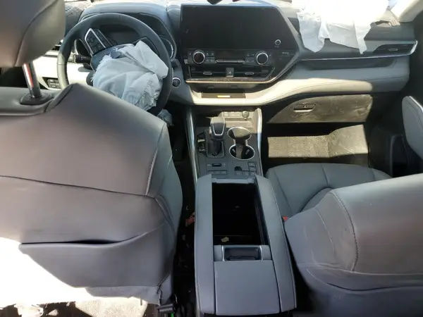5TDKDRBH4PS042330 2023 TOYOTA HIGHLANDER - Image 8