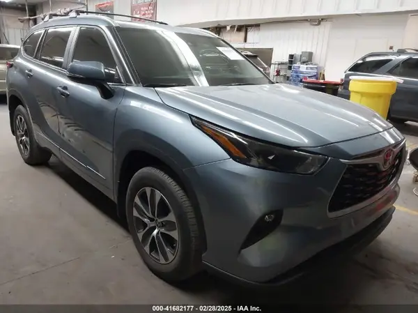 5TDKDRBH4PS042683 2023 TOYOTA HIGHLANDER - Image 1