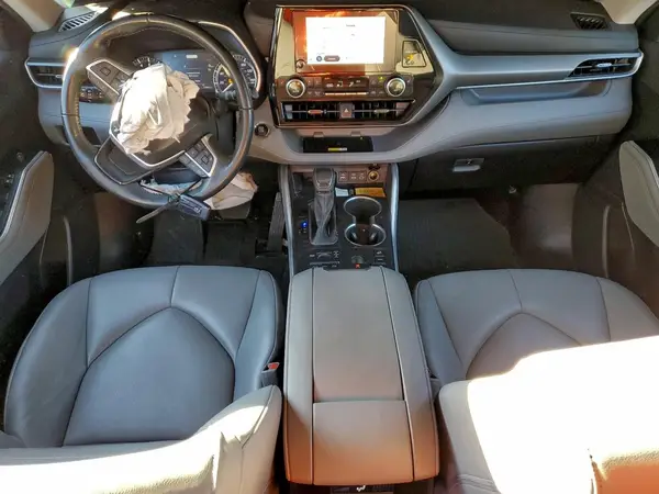 5TDKDRBH4PS511710 2023 TOYOTA HIGHLANDER - Image 8