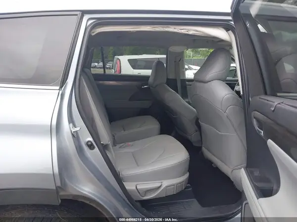 5TDKDRBH4RS532169 2024 TOYOTA HIGHLANDER - Image 8