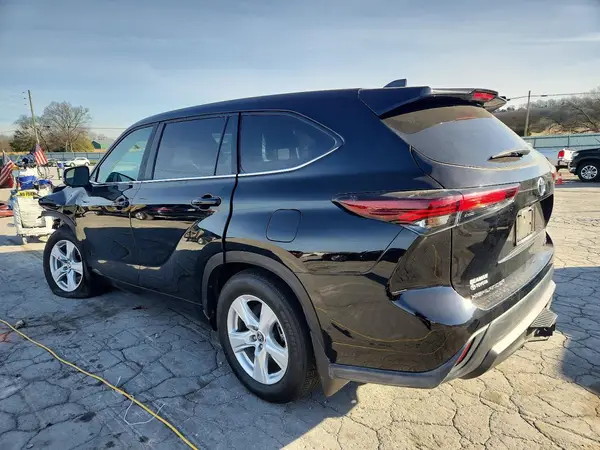 5TDKDRBH4RS543186 2024 TOYOTA HIGHLANDER - Image 2