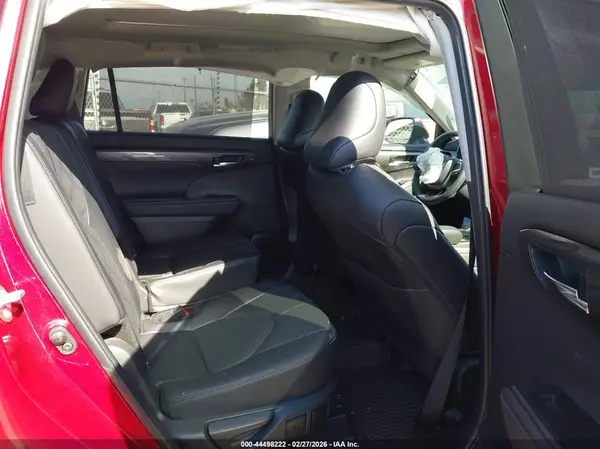 5TDKDRBH4RS548761 2024 TOYOTA HIGHLANDER - Image 8