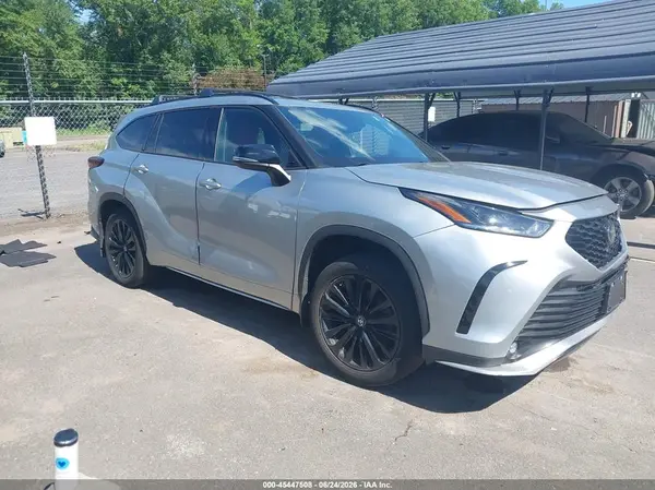 5TDKDRBH4RS569786 2024 TOYOTA HIGHLANDER - Image 1