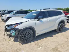 5TDKDRBH4SS577022 2025 TOYOTA HIGHLANDER