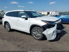 5TDKDRBH4SS581295 2025 TOYOTA HIGHLANDER