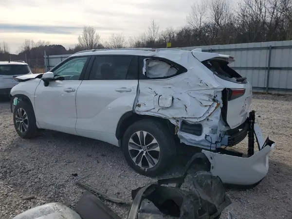 5TDKDRBH4SS581362 2025 TOYOTA HIGHLANDER - Image 2