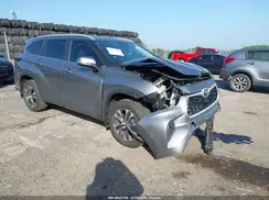 5TDKDRBH4SS581443 2025 TOYOTA HIGHLANDER