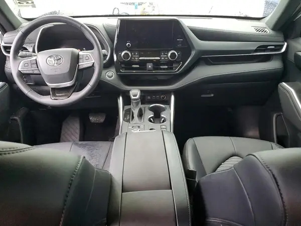 5TDKDRBH4SS584486 2025 TOYOTA HIGHLANDER - Image 8