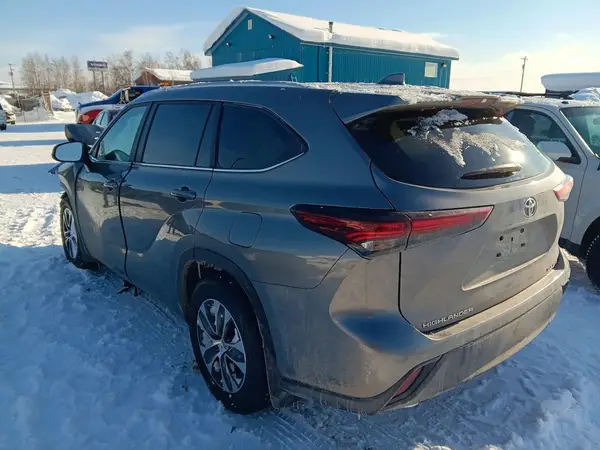 5TDKDRBH4SS589557 2025 TOYOTA HIGHLANDER - Image 2