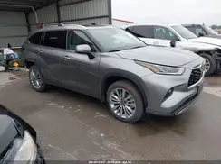 5TDKDRBH4SS590403 2025 TOYOTA HIGHLANDER