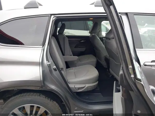 5TDKDRBH4SS590403 2025 TOYOTA HIGHLANDER - Image 8
