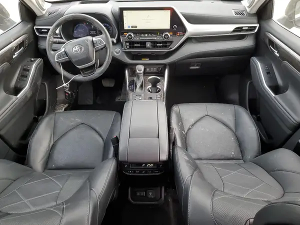 5TDKDRBH5PS000295 2023 TOYOTA HIGHLANDER - Image 8