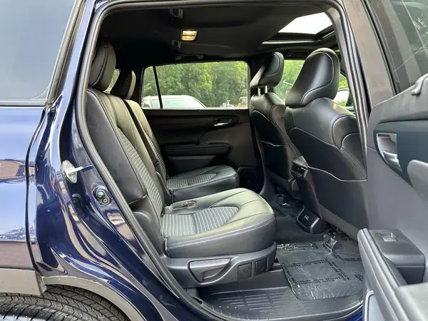 5TDKDRBH5PS010275 2023 TOYOTA HIGHLANDER - Image 8