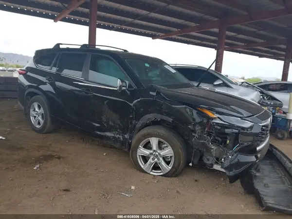 5TDKDRBH5PS012348 2023 TOYOTA HIGHLANDER - Image 1