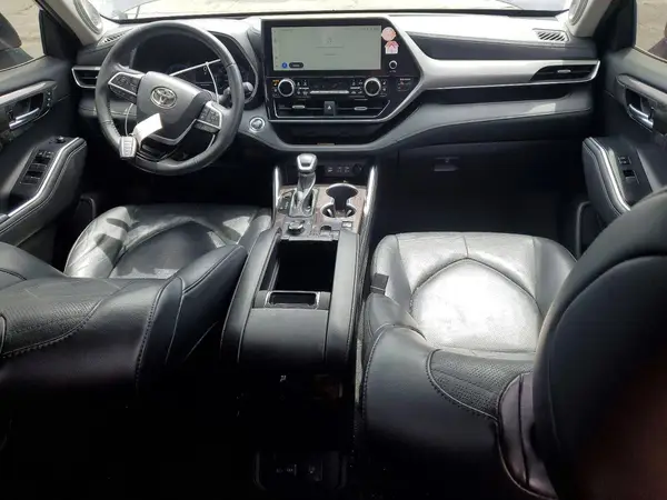 5TDKDRBH5PS015184 2023 TOYOTA HIGHLANDER - Image 8