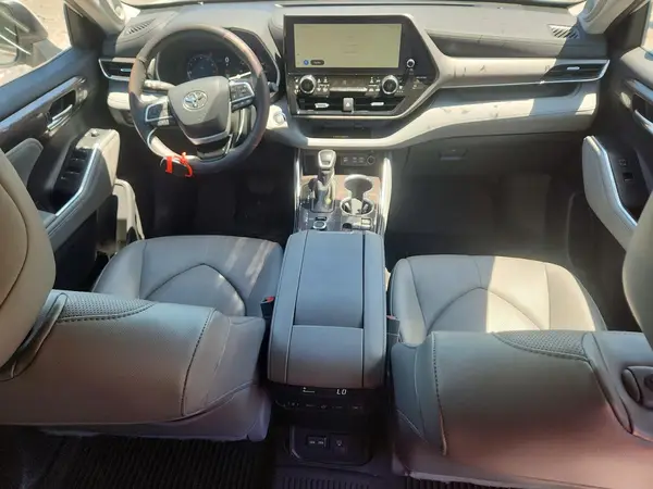 5TDKDRBH5PS020580 2023 TOYOTA HIGHLANDER - Image 8