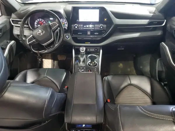 5TDKDRBH5PS024886 2023 TOYOTA HIGHLANDER - Image 8