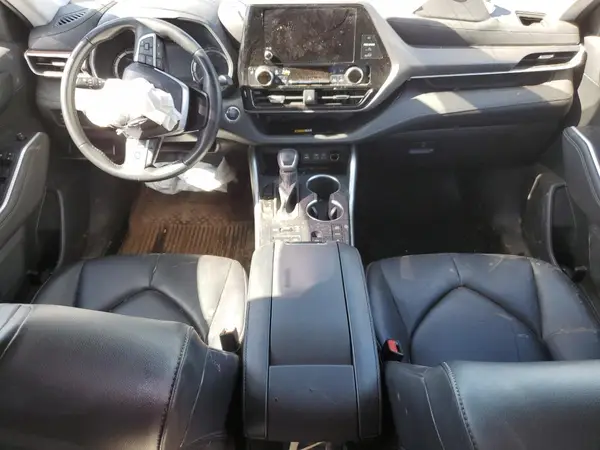 5TDKDRBH5PS025049 2023 TOYOTA HIGHLANDER - Image 8