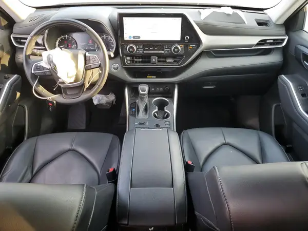 5TDKDRBH5PS042157 2023 TOYOTA HIGHLANDER - Image 8