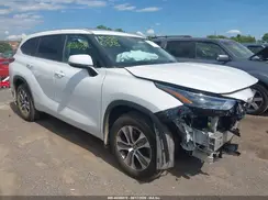 5TDKDRBH5PS045656 2023 TOYOTA HIGHLANDER