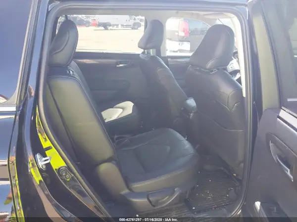 5TDKDRBH5RS529829 2024 TOYOTA HIGHLANDER - Image 8