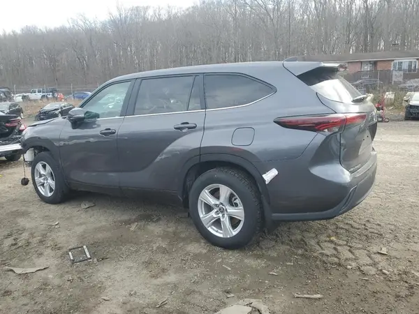 5TDKDRBH5RS538174 2024 TOYOTA HIGHLANDER - Image 2