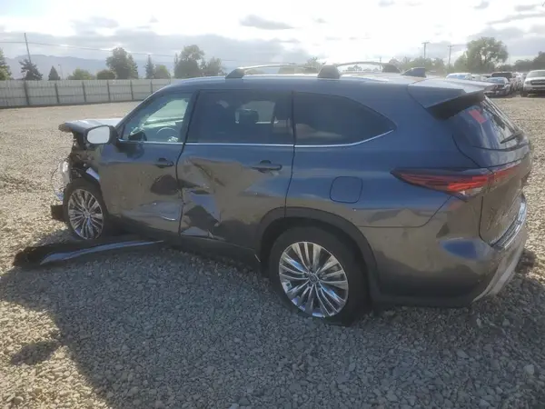 5TDKDRBH5SS578664 2025 TOYOTA HIGHLANDER - Image 2