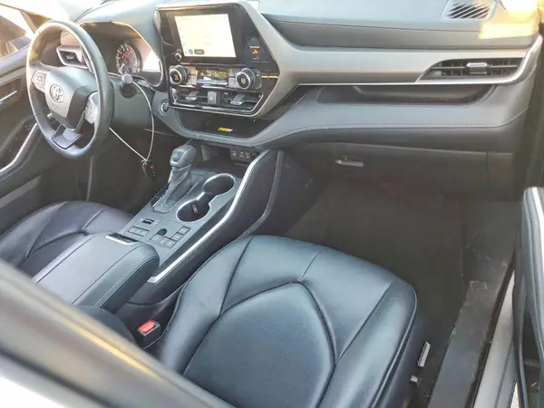 5TDKDRBH6PS002928 2023 TOYOTA HIGHLANDER - Image 8