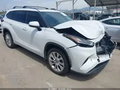 5TDKDRBH6PS013945 2023 TOYOTA HIGHLANDER