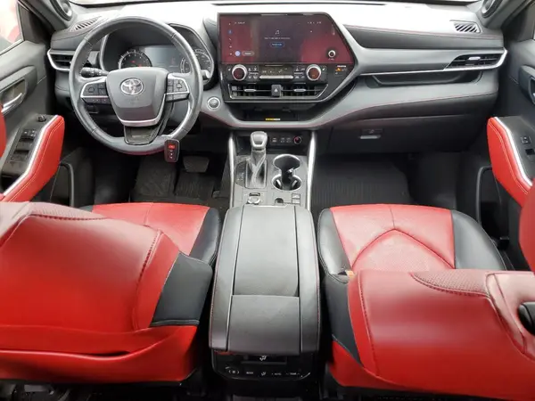 5TDKDRBH6PS015002 2023 TOYOTA HIGHLANDER - Image 8