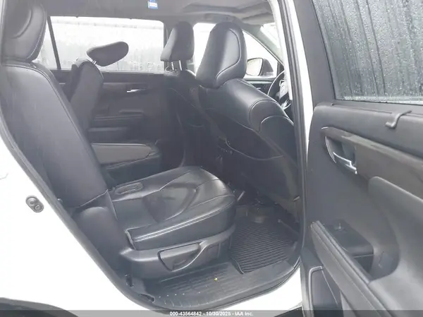 5TDKDRBH6PS018546 2023 TOYOTA HIGHLANDER - Image 8