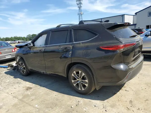 5TDKDRBH6PS034908 2023 TOYOTA HIGHLANDER - Image 2