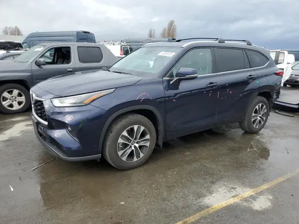 5TDKDRBH6PS038960 2023 TOYOTA HIGHLANDER - Image 1