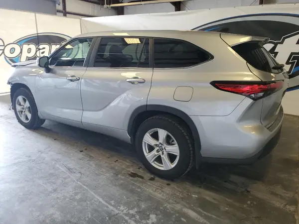 5TDKDRBH6PS040367 2023 TOYOTA HIGHLANDER - Image 2