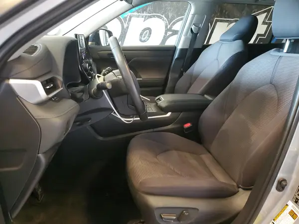 2023 TOYOTA HIGHLANDER auction photo 7