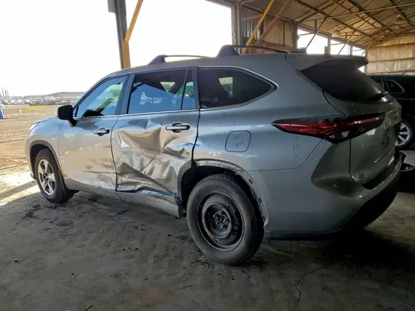 5TDKDRBH6PS043141 2023 TOYOTA HIGHLANDER - Image 2